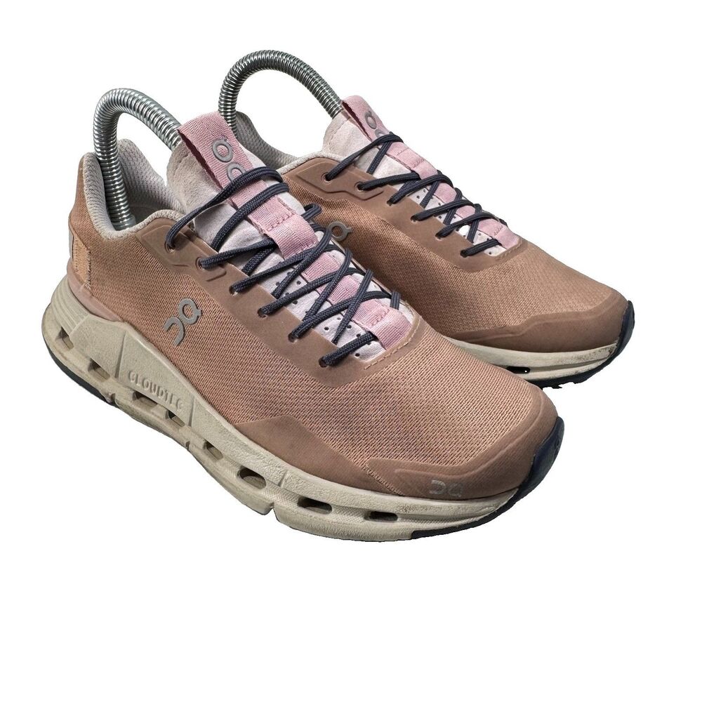 On Cloudnova Running Shoes Women 6 Athletic Mesh Running Lifestyle Crosstraining